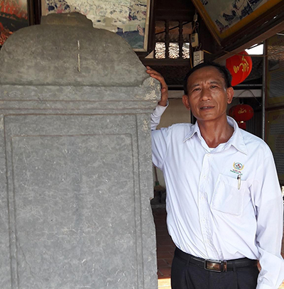 Trần Văn Lưu tìm bia đá cổ, tượng cổ của các công trình văn hóa cổ Việt Nam