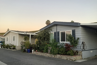 Xem phong thủy nhà cô Hoa ở khu nhà ở Mobile Home California