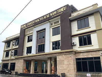 Xem phong thủy điểm kinh doanh dịch vụ bên khu dạy nghề lái xe Nam Triệu